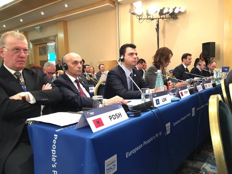 Mustafa: Kosova, Avrupa Yolunda Yardım Bekliyor