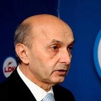 Mustafa: Oyları Çalanlara İhtiyacımız Yok