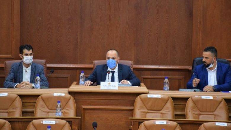 Prizren’de 15 Öğretmen ve 4 Öğrenci COVİD-19’a Yakalandı