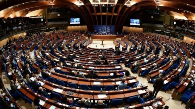 AP Dış Politika Komisyonunda Kosova Değiştirgeleri Geçmedi
