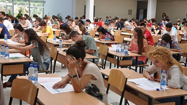 PÜ-de Nisan Sınav Dönemi?