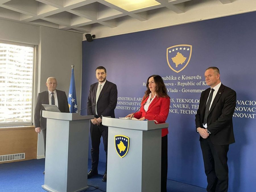 Gelişmiş Lisanslama Sınavına Giren 54 Öğretmenden Sadece 17’si Başarılı Oldu
