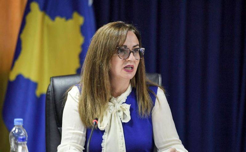 Eğitim Bakanı, Öğrencilere Sınavda Başarılar Diledi