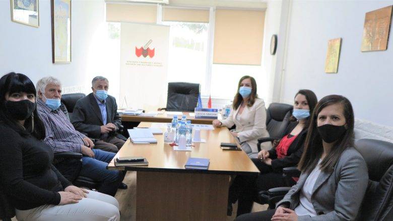 Bakan Nagavci ve Sendika Yetkilileri, Öğretmenlerin Aşılanmasını Konuştu