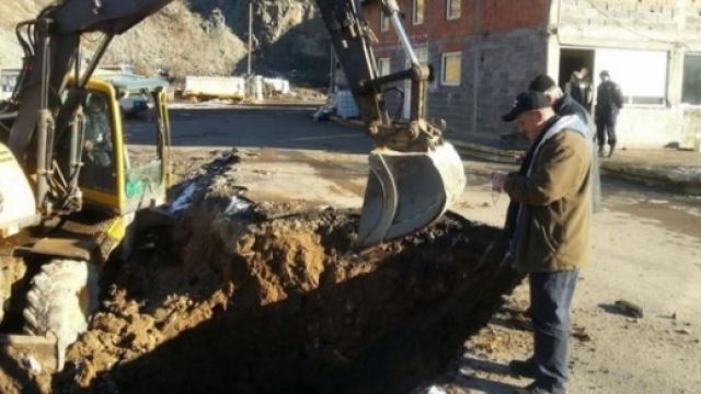 Sırp Tarafı Rudnice'de Ceset Kalıntı Kazı Çalışmalarını Kestirdi