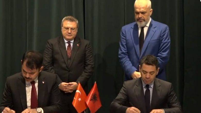 Türkiye’den Arnavutluk’a 500 Daire
