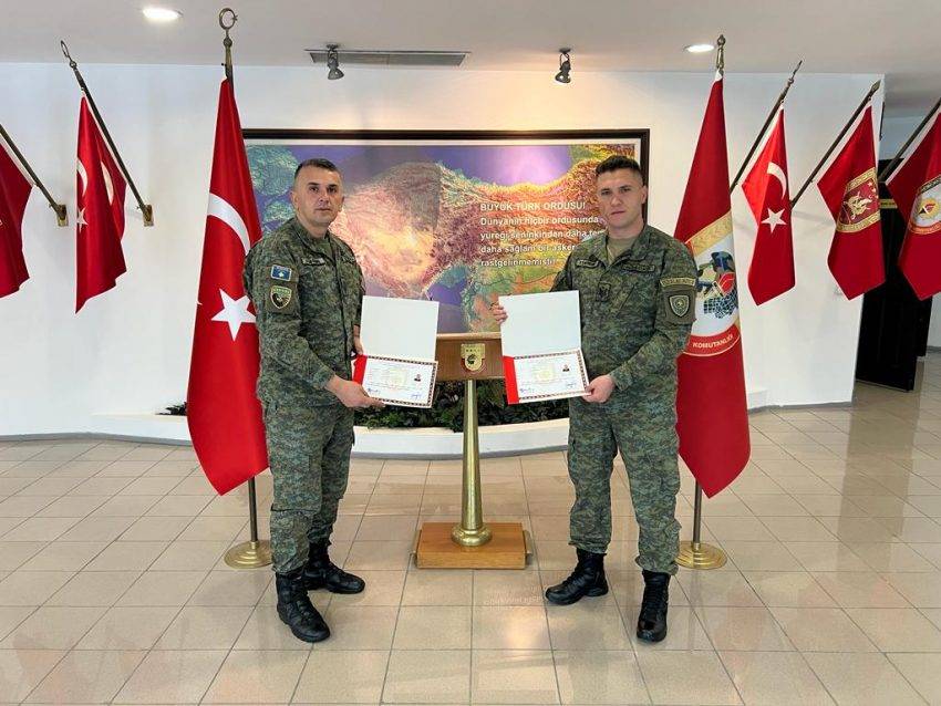 İki Subayımız Daha Türkiye’de Mezun Oldu