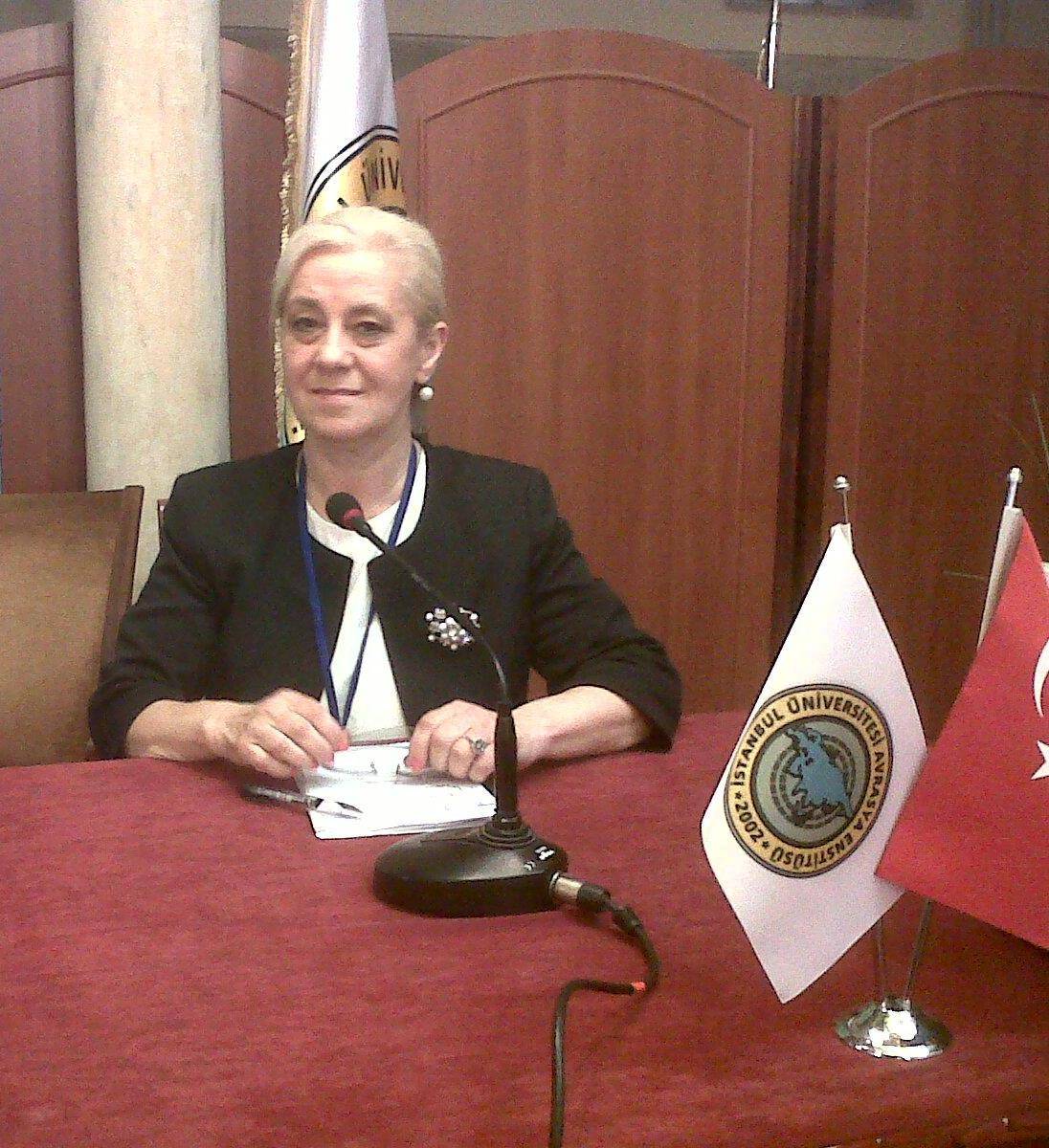Bulgaristan'da Türkçe Eğitime Teşvik Etmeliyiz- Nesrin Sipahi