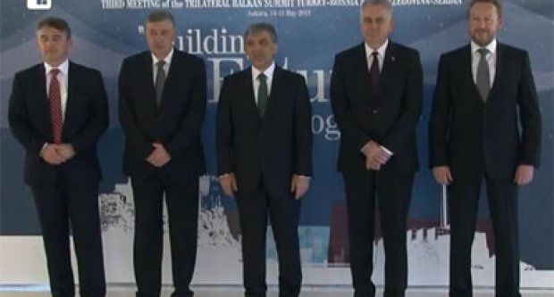 Nikoliç, Türkiye'ye: Kosova İçin Lobicilik Yapmayın