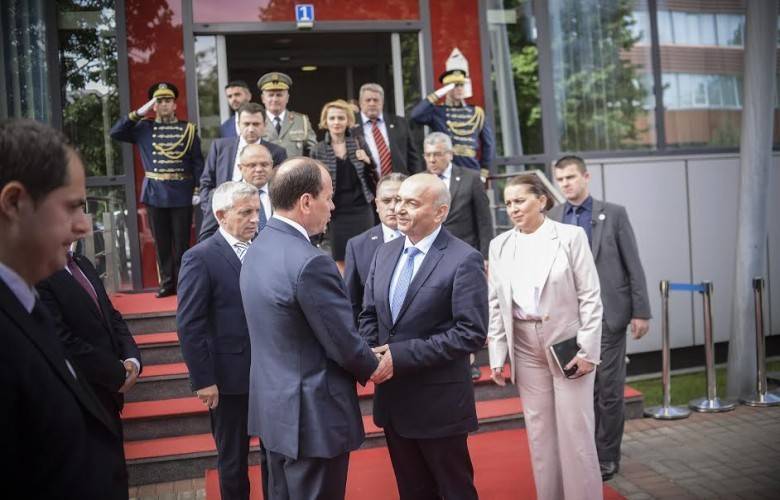 Mustafa, Nishani'nin Kosova'ya Katkısını Olumlu Değerlendirdi