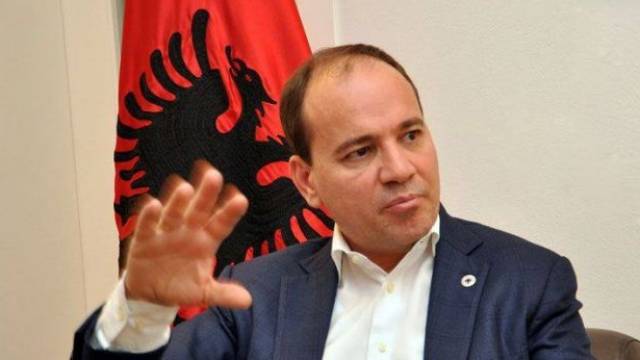 Nishani: Özel Mahkeme'yi Oylayınız