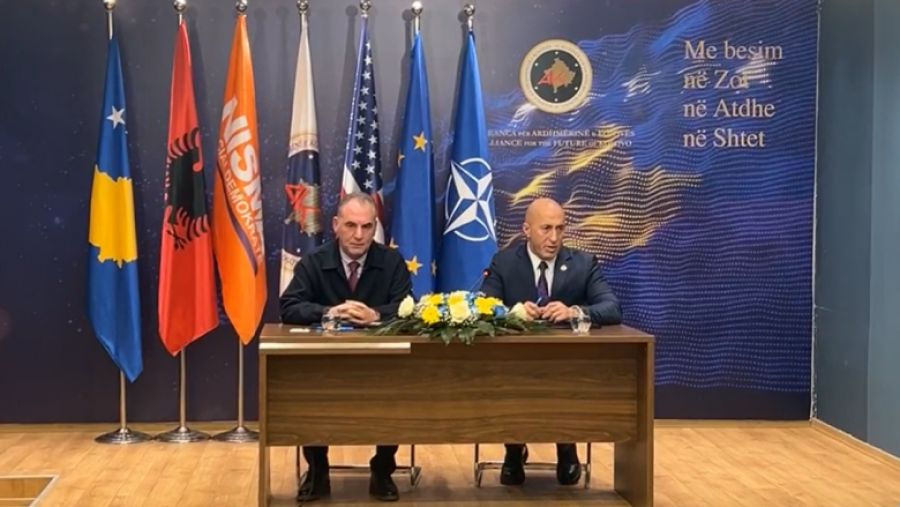 Haradinaj, Limaj’ın LVV ile Koalisyona Hazırlığını Değerlendirdi