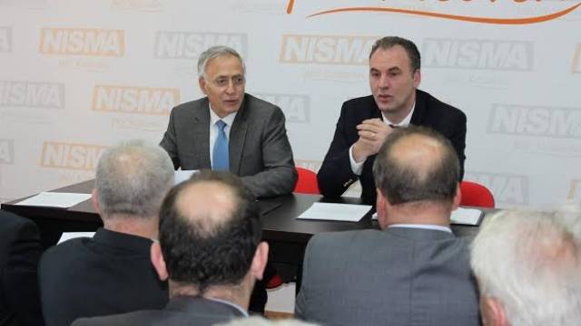 Nisma Muhalefette Kalmayı Tercih Etti