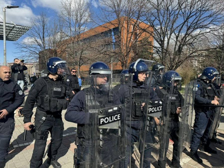 Kosova Polisi ABD Tarafından Cezalandırıldı, Eğitimleri İptal Edildi 
