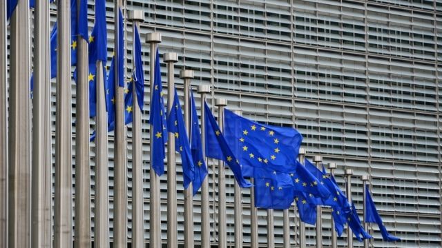 Sırbistan'ın AB Üyeliği için Kosova'nın Tanınması Şart