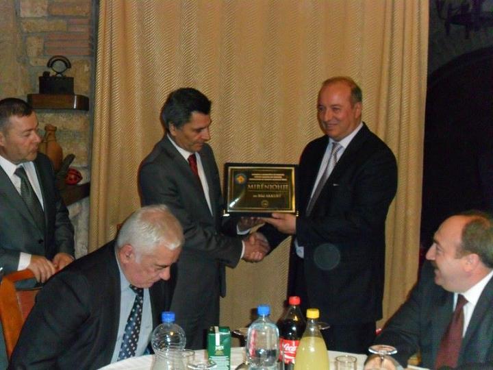 Kosova İş Adamları Derneğinden Yılın İş Adamı ve Şirketlerine Plaketler