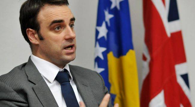 Büyükelçi Connel, Müslümanlara Bayramı Kutladı