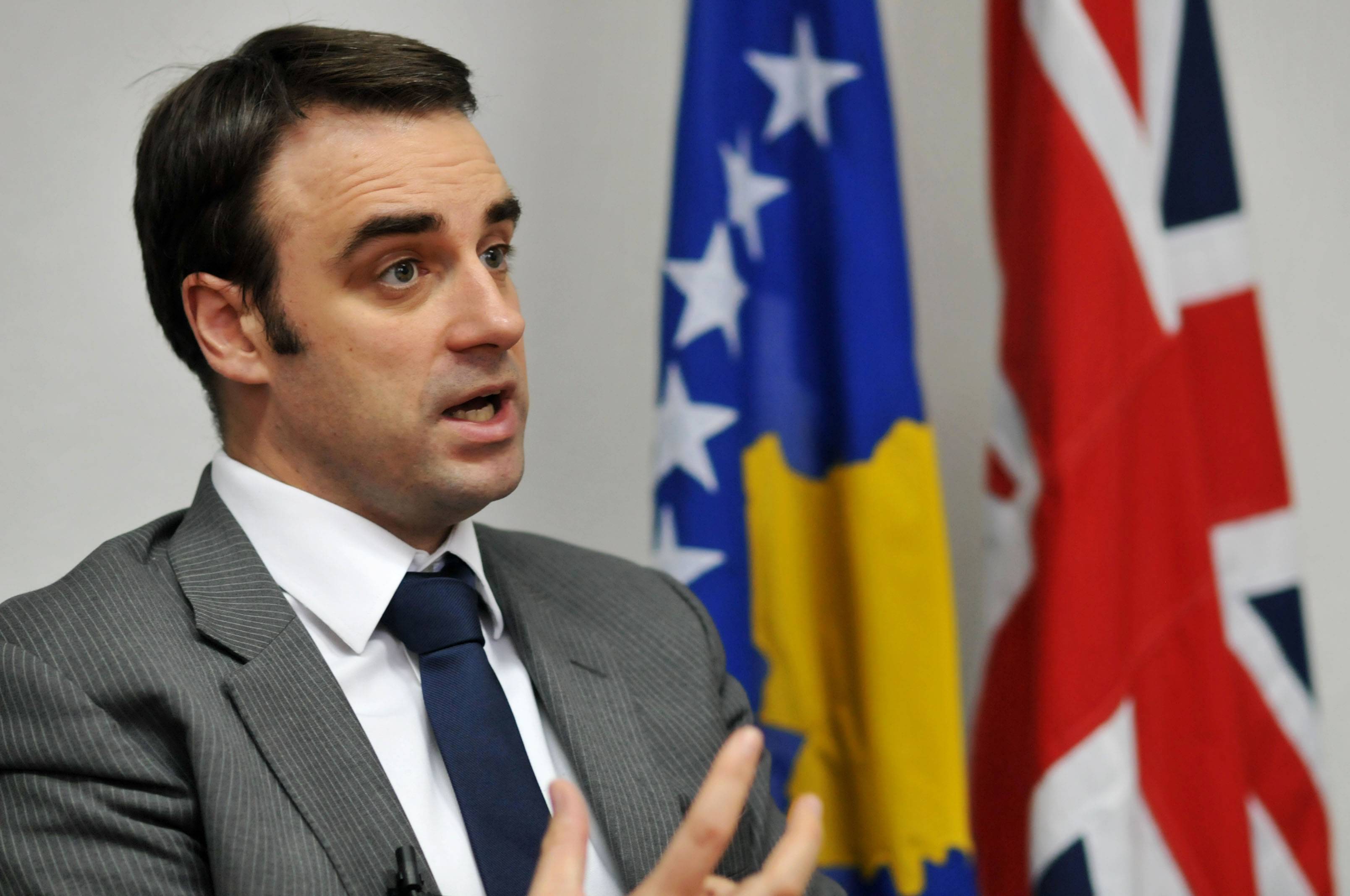 Kosova Verdiği Sözü Tutmalı