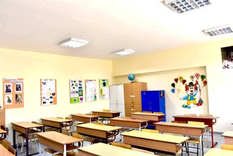 Veliler Konseyi: Hükümet ve Öğretmenlerin İnatlaşması, Öğrenciler ve Velilerin Zararına