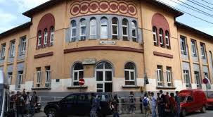 Priştine Türk Öğrencilerine Okul Servisi Sağlandı