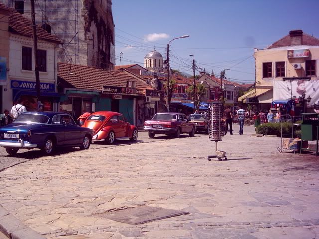 Balkanların Eski Otomobilleri Kosova'da Buluştu