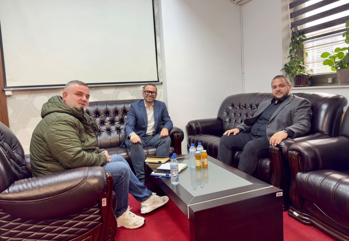 Onur Kovaç, Hidroregjion Yetkilileriyle Prizren’de Su Kesintileri Görüştü