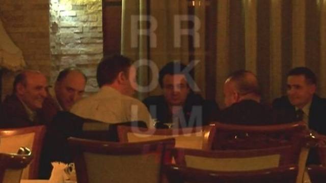 Muhalefet Protestoya Devam Dedi- Tarih Bugün Belli Olacak