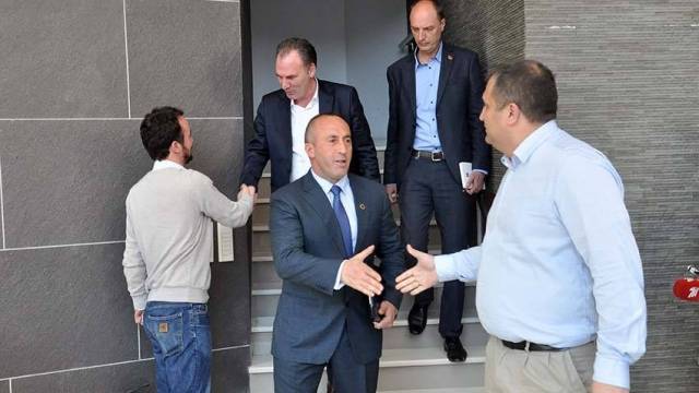 Muhalefet Uluslararası Ortaklığı Bozma Yolunda