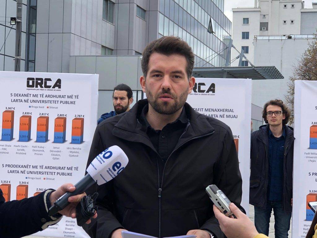 Kosova Öğretim Görevlilerinin Maaşı Bölgede En Yüksek
