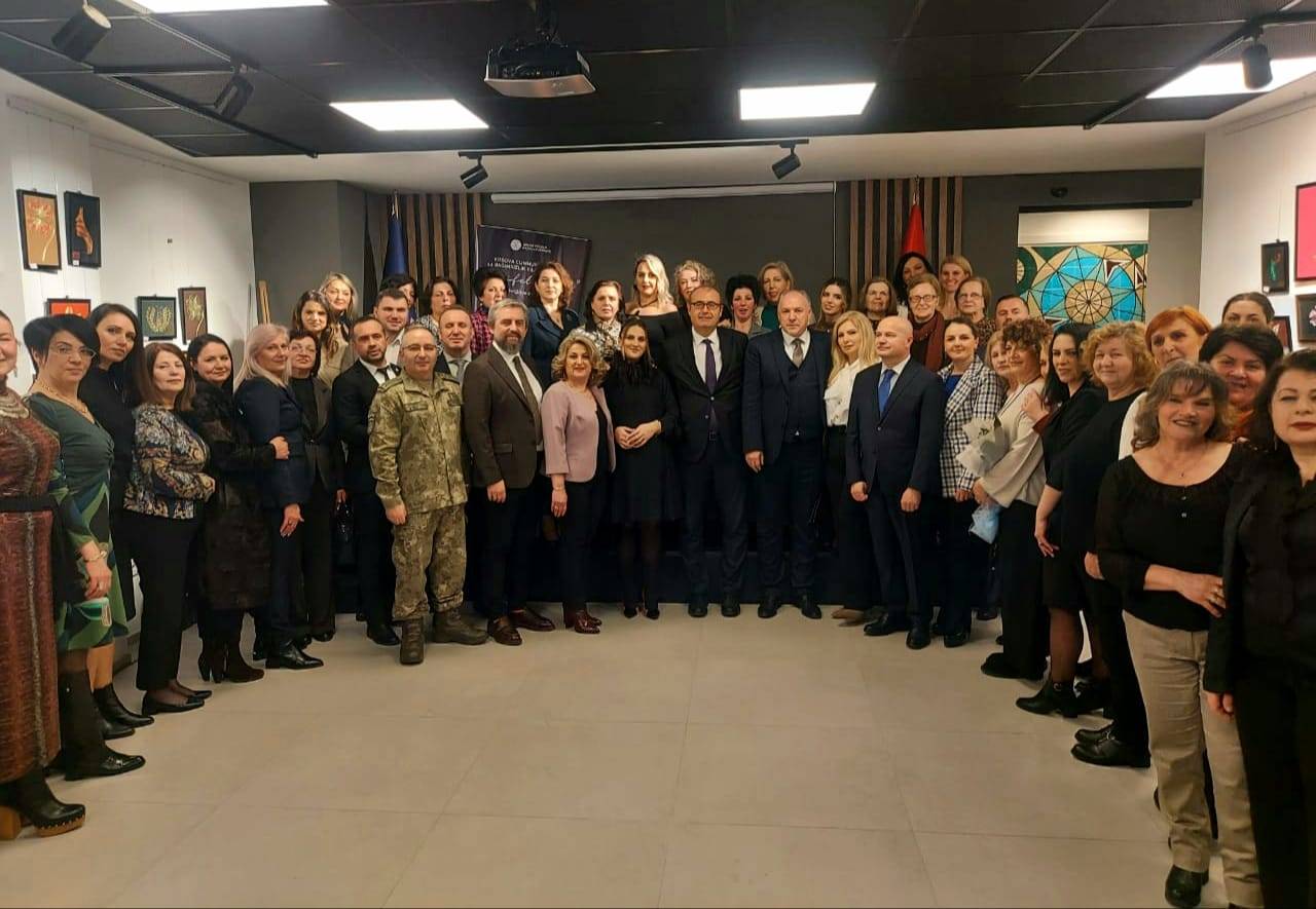 ‘Marifetli Eller’ Sergisi ile 14. Bağımsızlık Yıldönümü Kutlandı
