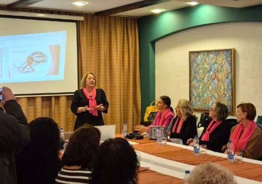 Prizren’de Kadınlara Yönelik Göğüs Kanseri Farkındalık Paneli