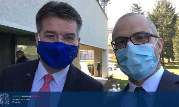 Orlando: Kurumlar Kurulur Kurulmaz Diyalog Devam Etmeli