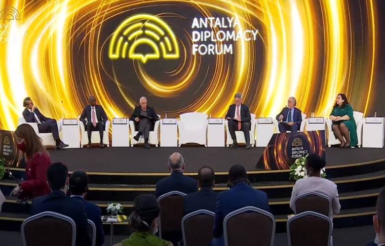 Osmani, Aşı Dağıtımıyla İlgili Borell’le Tartıştı