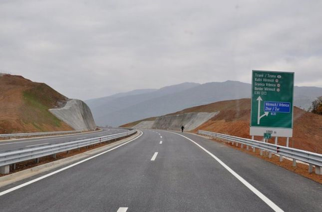 Güvenli Olmayan Otoban