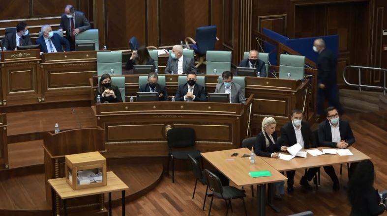 Cumhurbaşkanı İçin İlk Oylamada Yeterli Çoğunluk Sağlanamadı