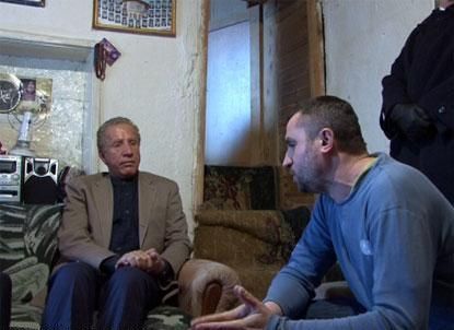 Pacolli Maaşını 10 Fakir Aileye Bağışlıyor