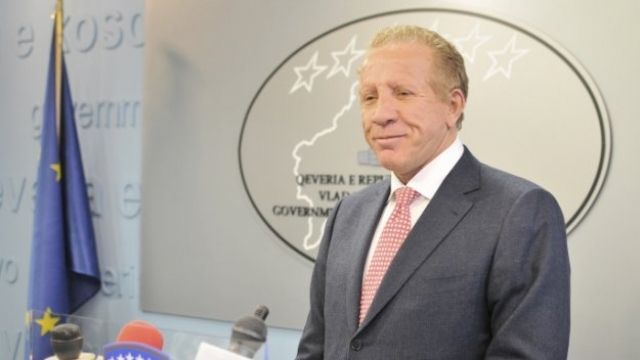 Pacolli: Azınlıklara Ayrılan Yerler Bir Dönem Daha