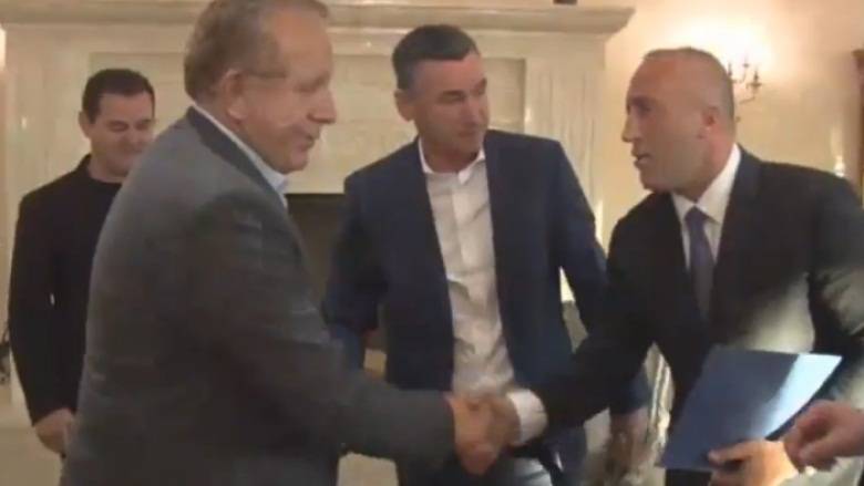 Pacolli Teslim Oldu, Tarım Bakanlığı Sırpların