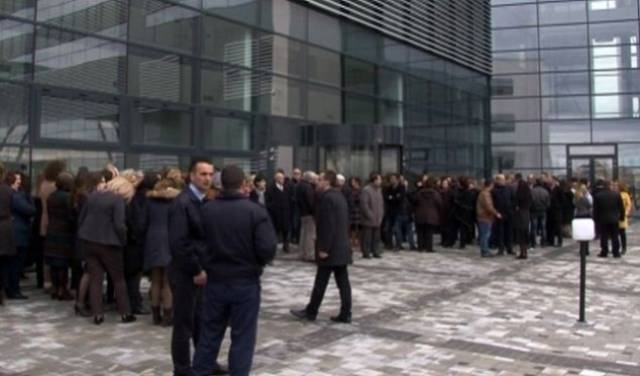 Adalet Sarayı Çalışanları Bugün de Boykot Ediyor