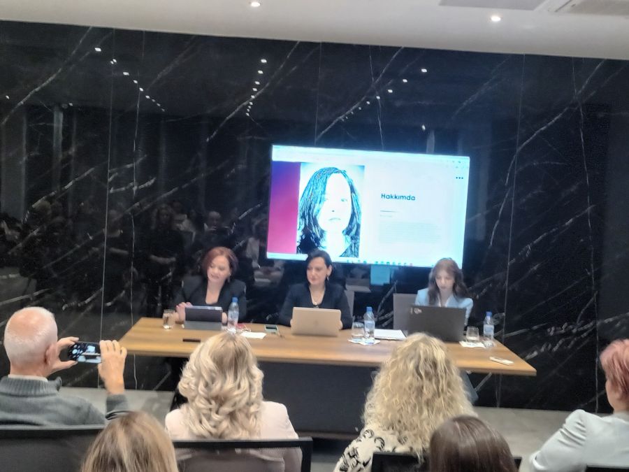  “Teknoloji Sohbetleri – Teknolojide Kadınlar” Konulu Panel Düzenlendi