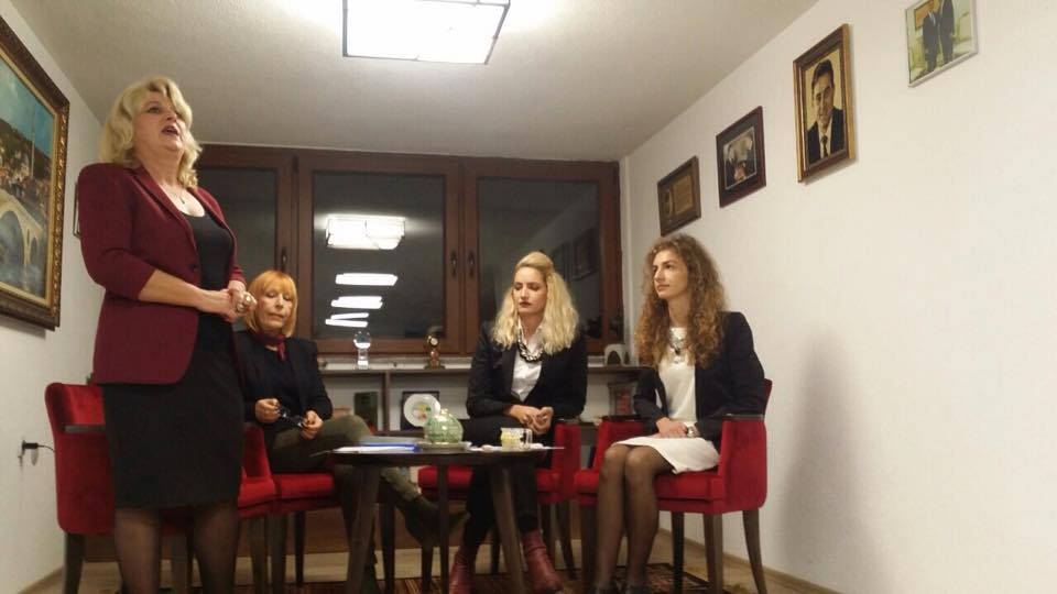 KDTP Prizren Kadın Kolları Sağlık Paneli Düzenledi
