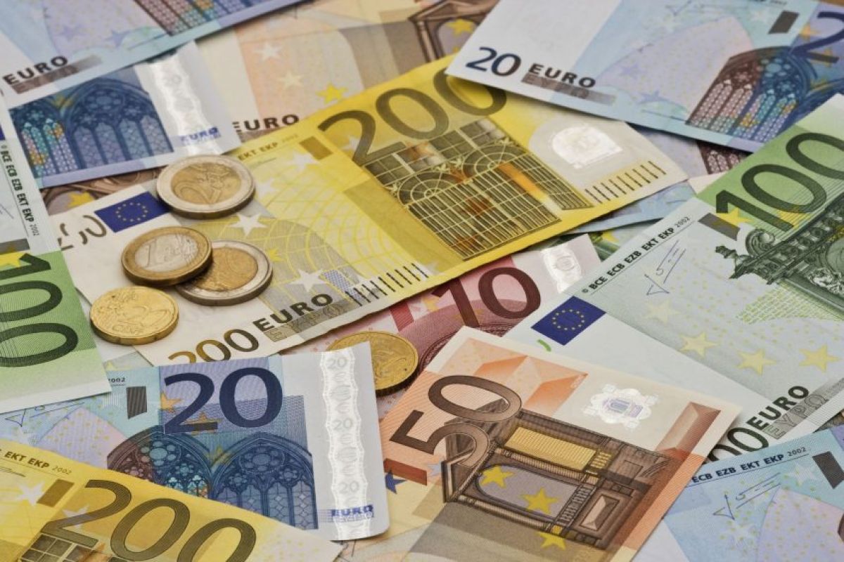 Priştine’de Sahte Para Şüphesi: 450 Euro Değerinde Madeni Para Ele Geçirildi