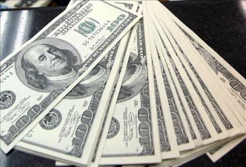 Bazı Siyasiler Yurt Dışı Bankalarda Paralarını Koruyor
