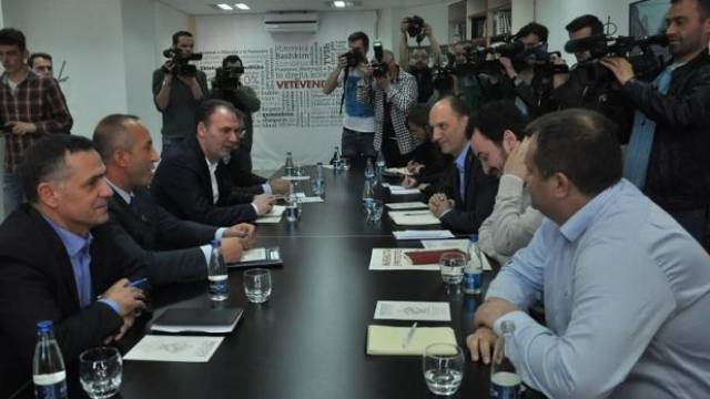 Muhalefet, Meclisin Tören Toplantısını Boykot Edecek?