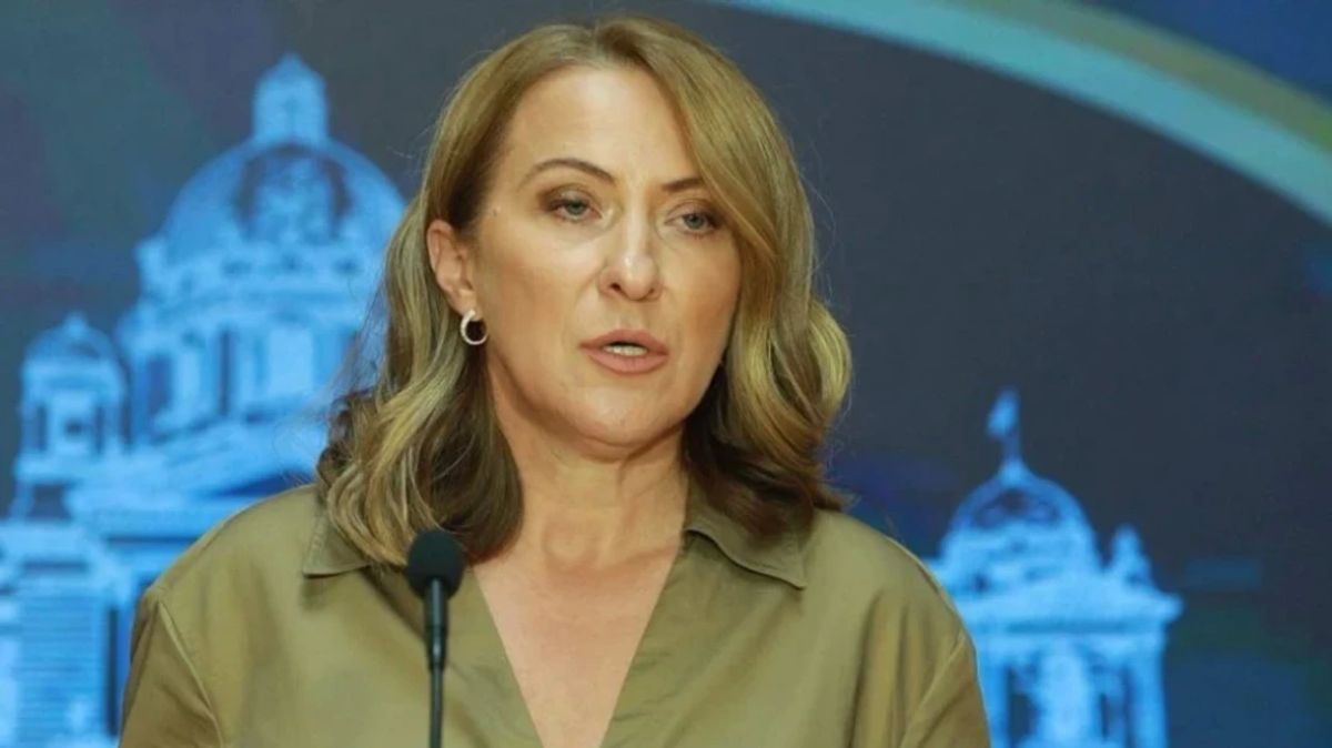 Sırp Bakan Paunović'in Görevden Alınması Talebi Sunuldu