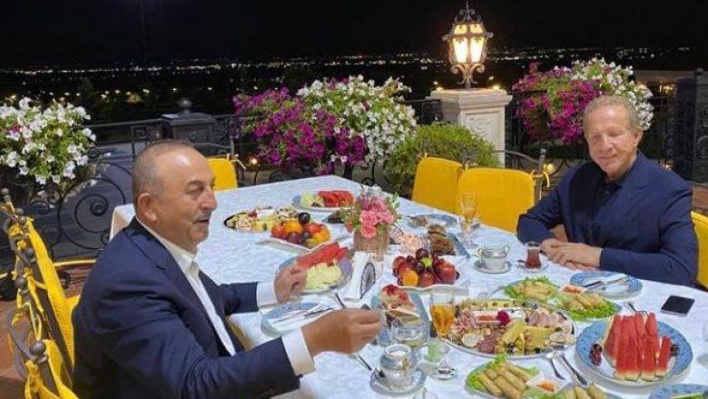 Pacolli, Çavuşoğlu’nu Akşam Yemeğinde Evinde Ağırladı