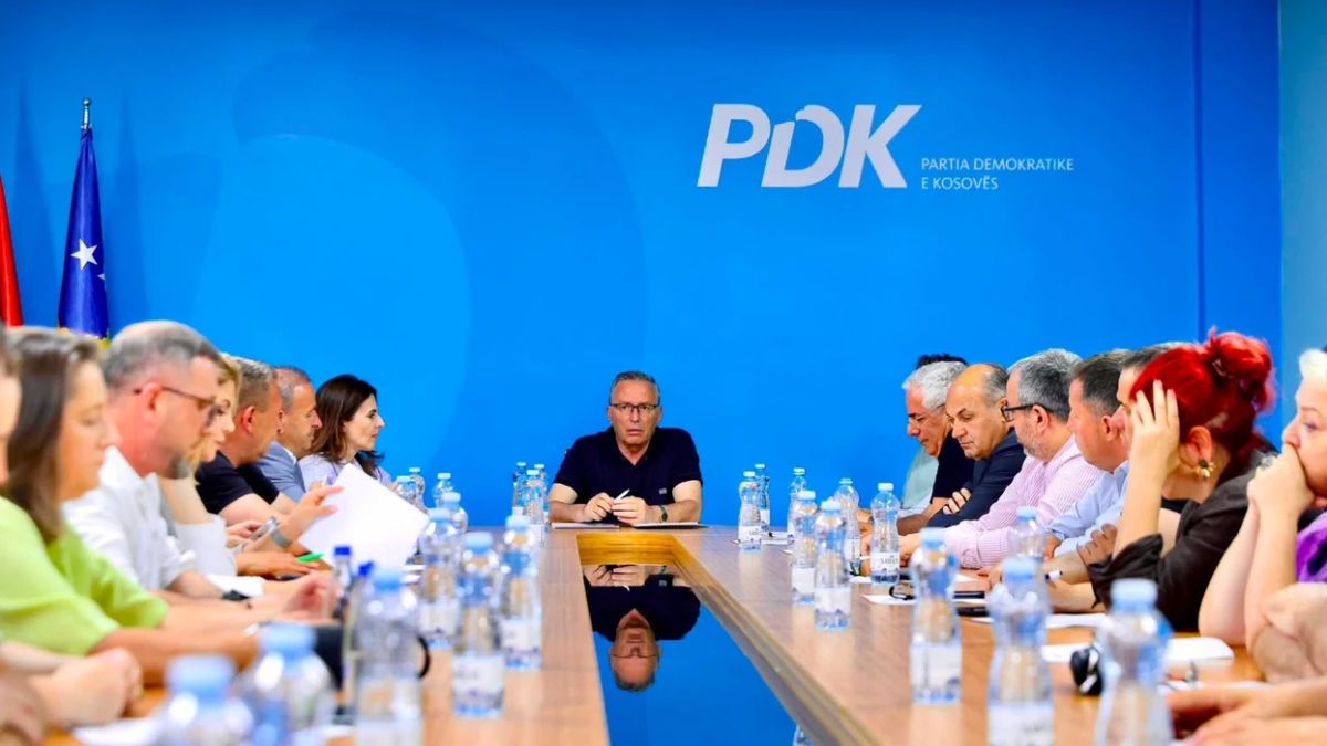 PDK: LVV Anayasal Düzeni Yıkıyor, Devleti Tüm Araçlarla Savunacağız