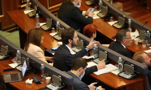 Meclis’ten PDK’nın Kararı Geçmedi