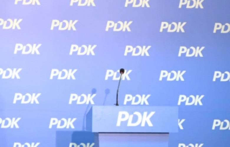 Başbakan Hoti Görüşmeye Yanında Uzmanlar Ekibi Olmadan Katılıyor