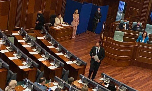 Oturuma PDK’dan Enver Hoxhaj ve Bedri Hamza da Katılıyor